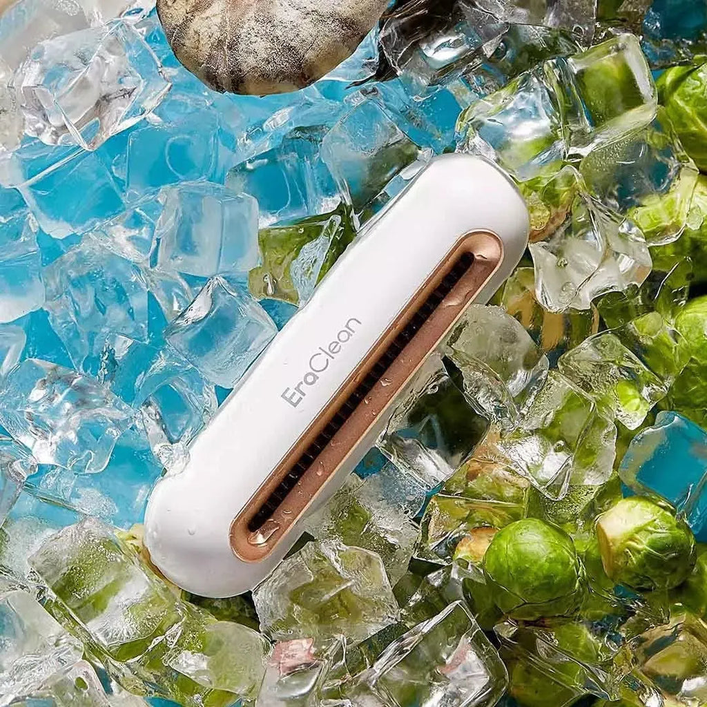 Rose gold USB car air purifier deodoriser and steriliser unit