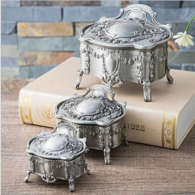 Hangkai antique tin colour zinc alloy jewellery storage box in large, medium, and small sizes.