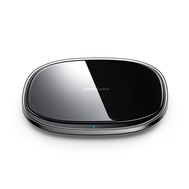 Black 15W wireless charger with zinc alloy and glass, Type-C input and FOD protection