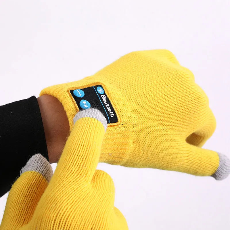 Bluetooth gloves touch screen free size winter cycling gloves yellow windproof non-slip cotton blend embroidery