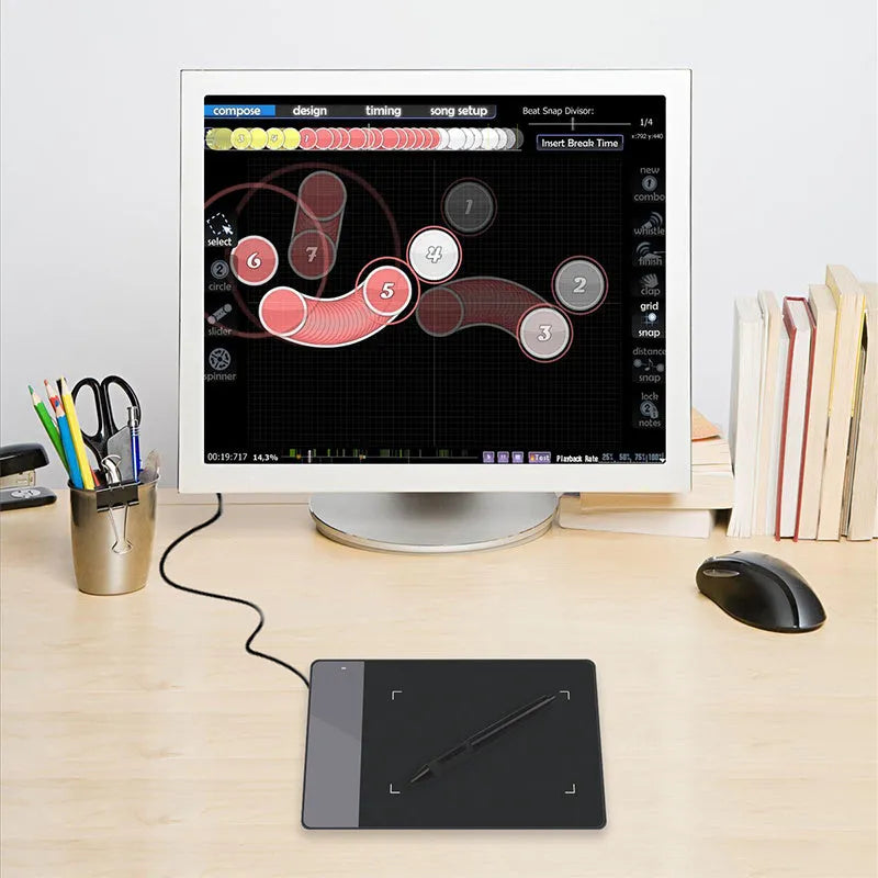 HUION 420 black electronic drawing board with battery-free pen and USB cable