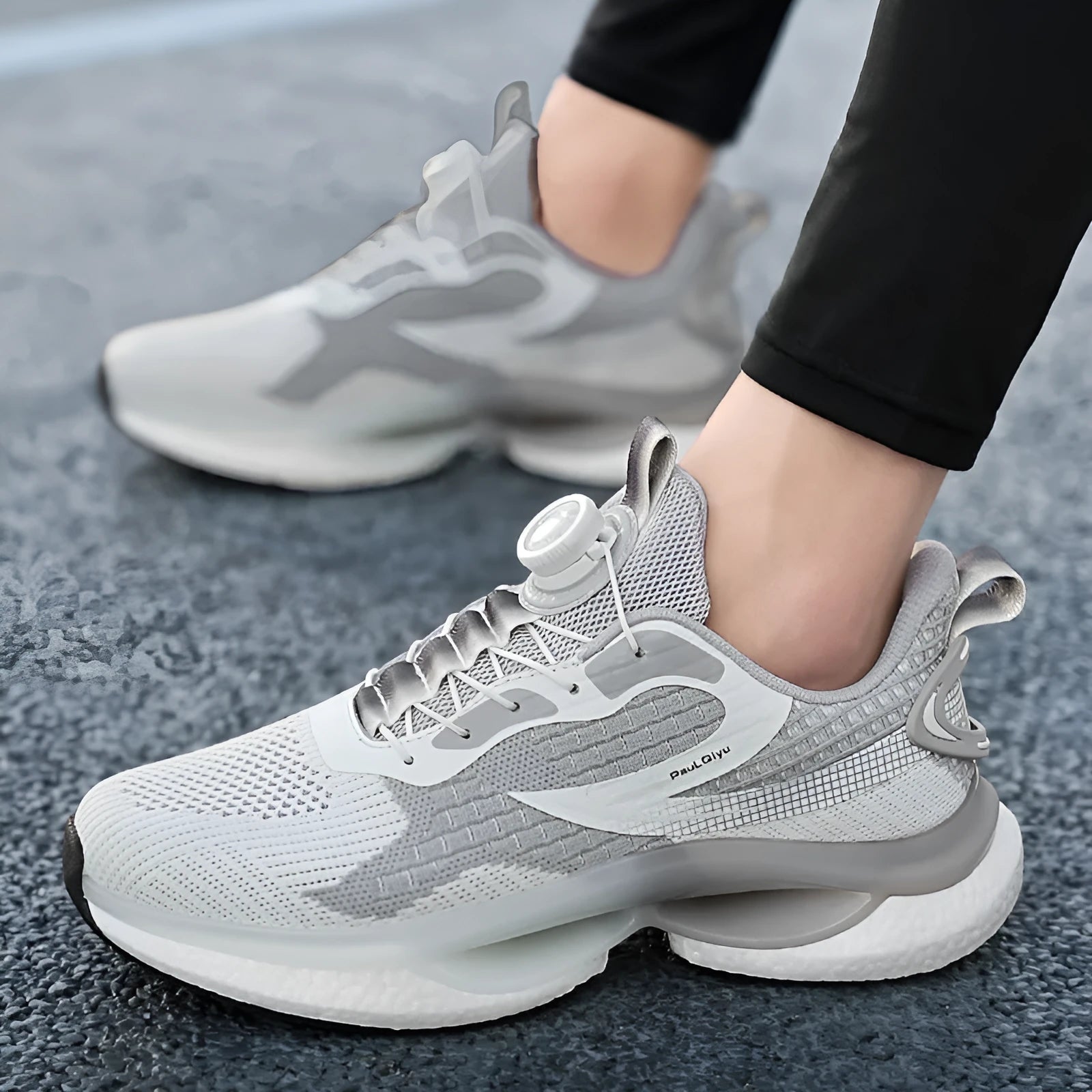 Men's white rotating buckle sports shoes with breathable mesh upper and Korean style design