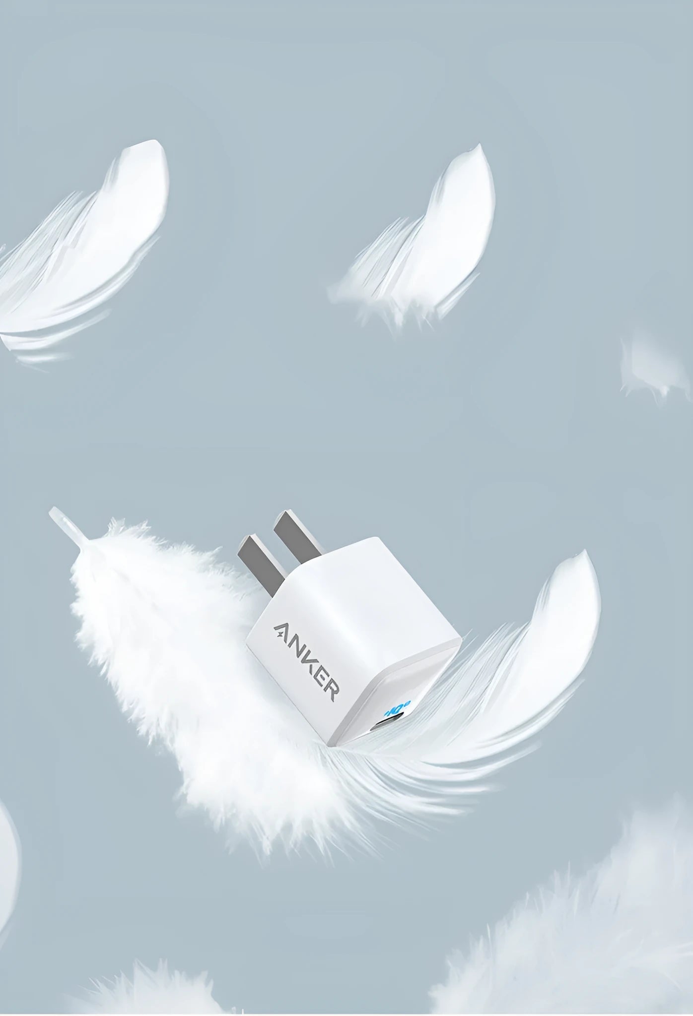 White 18W USB fast charging travel charger for mobile phones with lithium battery support