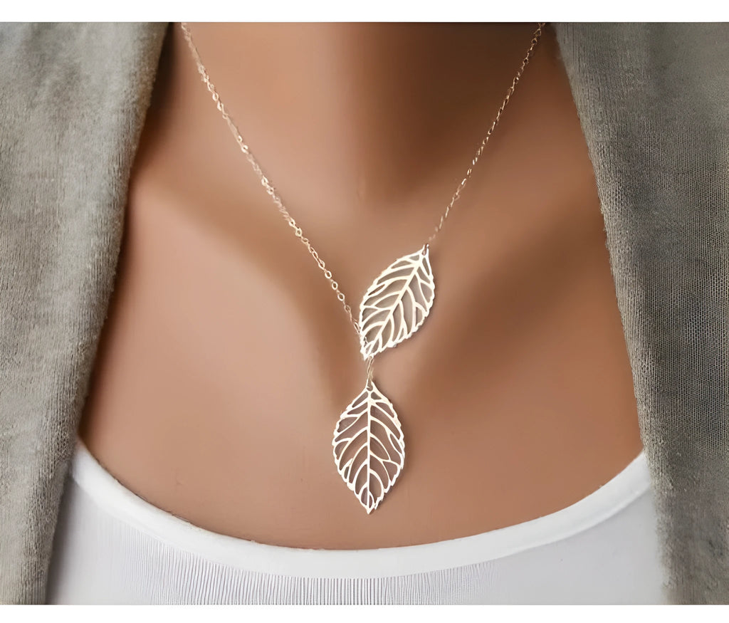 Leaf necklace in electroplated alloy, gold or silver colour, 21-50cm length, women's European and American style