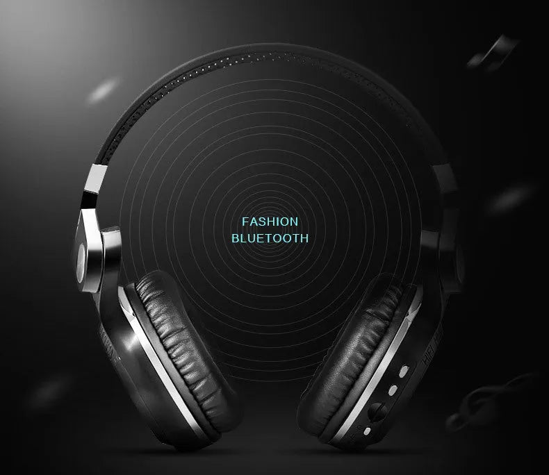 Bluetooth headset in black with bilateral stereo, Bluetooth 4.1 and 10m transmission radius