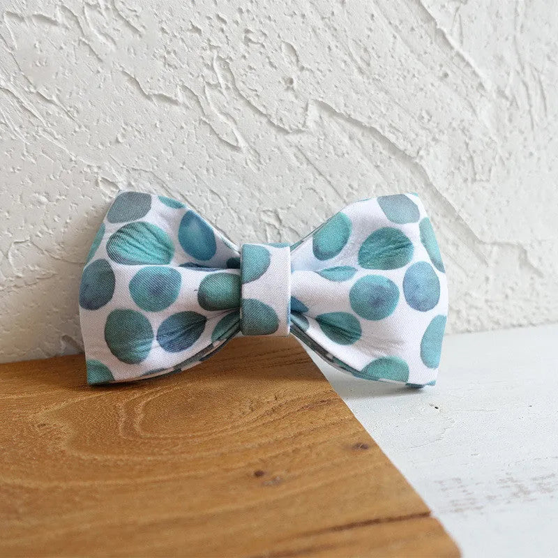Polyester pet bow collar accessory in Bubble colour, sizes XS to XL, 10-11cm length and 6cm width