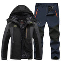 Men's windproof jacket and trousers set in army green, polyester fabric, with waterproof rating 5001-10000mm, for outdoor hiking and camping