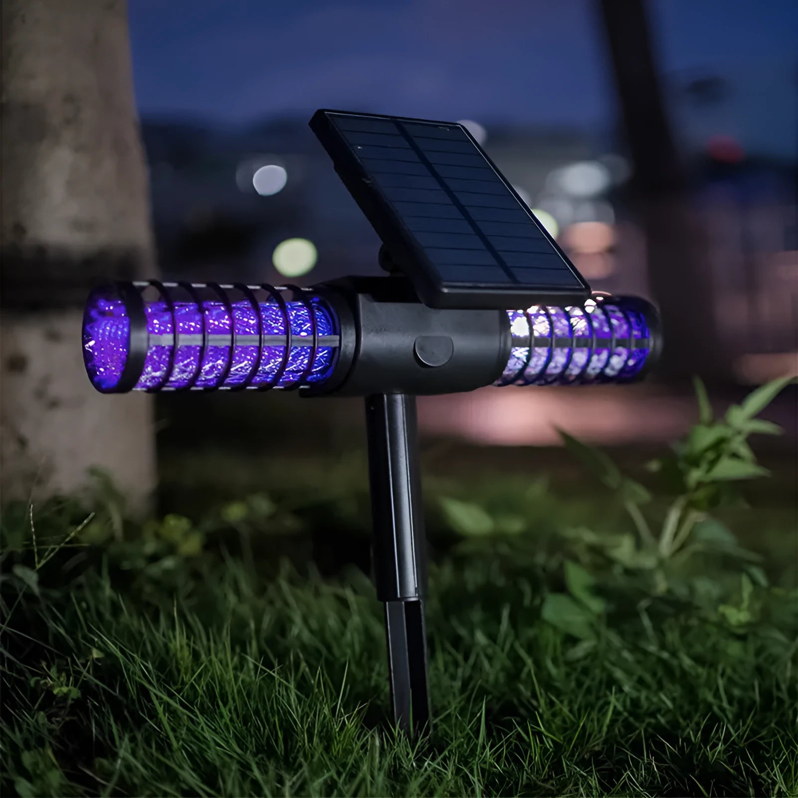 Black outdoor solar rechargeable UV mosquito killer lamp with IP65 waterproof rating and 2000mAh battery