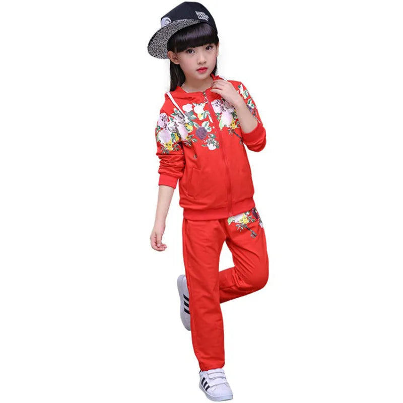 Children's hooded pants suit clothing set in pink, red, or yellow colours for spring and autumn