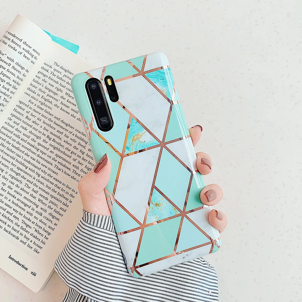 Electroplated marble design phone case for Huawei and Samsung smartphones in various colours.