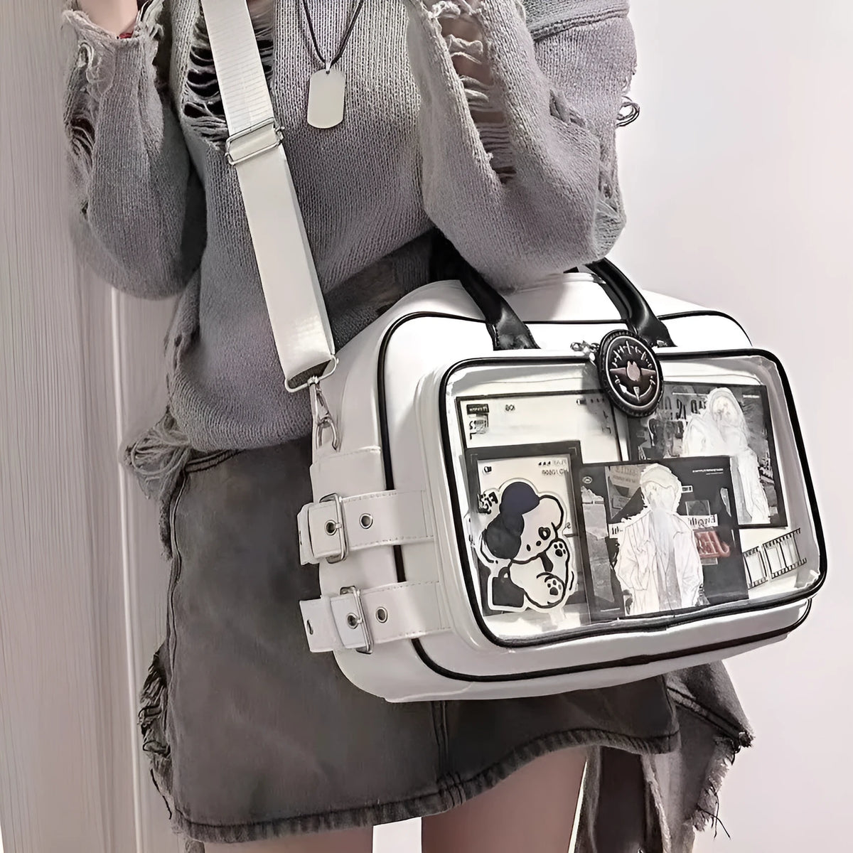 One-shoulder PU crossbody bag 42x24cm in white or black with zipper change bag