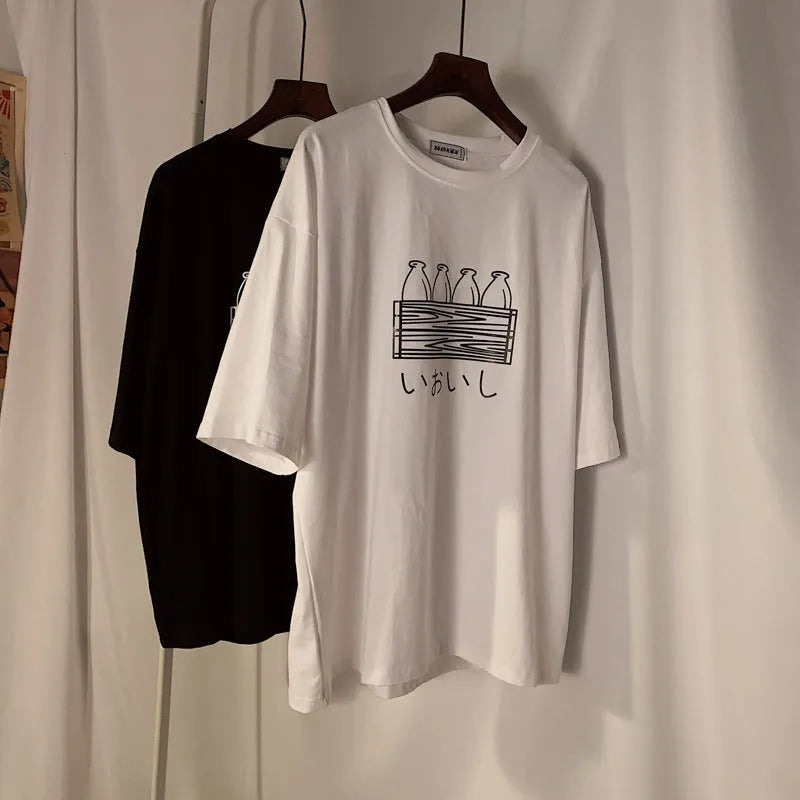 Printed Hong Kong style t-shirt in black or white, loose fit short sleeve cover head neckline, sizes 3XL to L