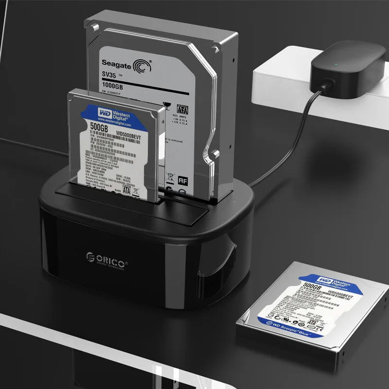 Black ABS mobile hard disk box holder for 3.5 inch drives, 16TB capacity, 5GBPS speed