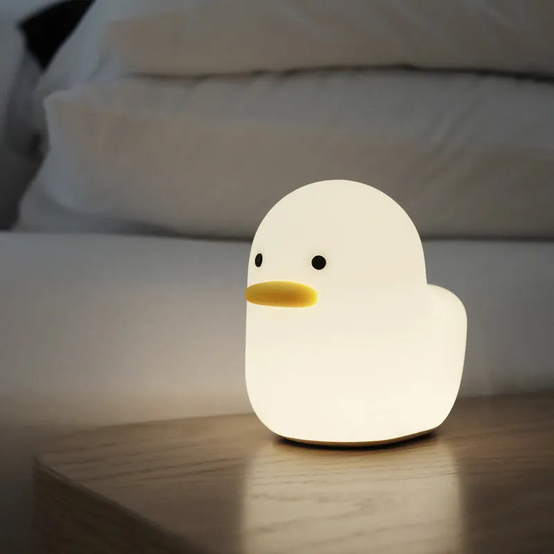 Dull duck LED night light in ABS and silica gel, 124.5mm x 76.5mm x 110mm, USB charging bedside lamp for kids' room