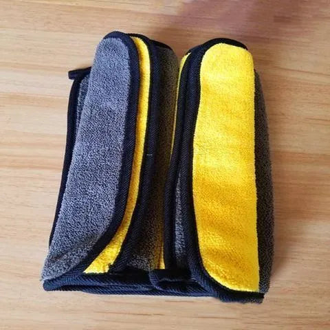 Two-colour double-sided microfibre car wash towel 30x30cm with silk banded edges
