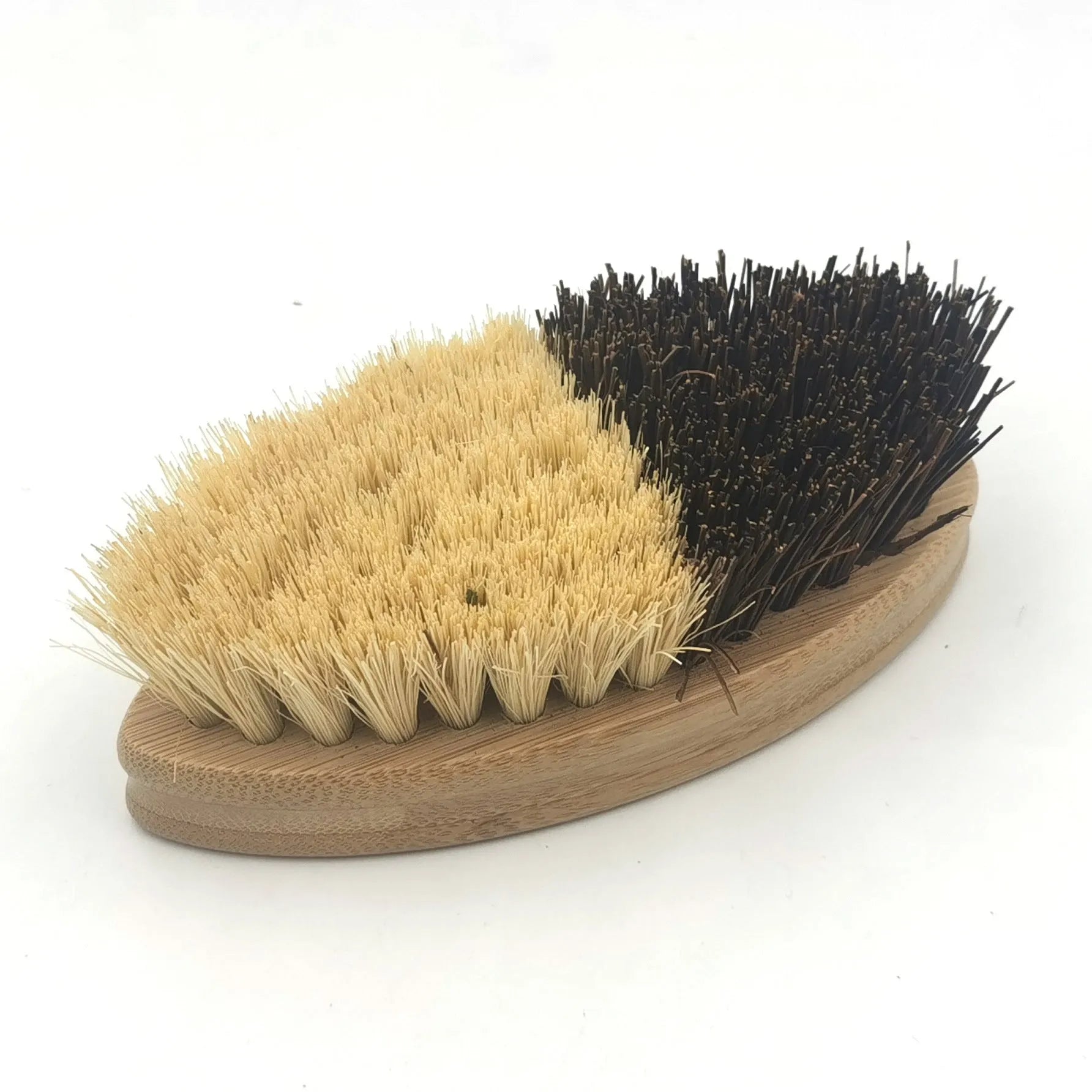 Bamboo two-tone oval vegetable brush for fruit and vegetable cleaning