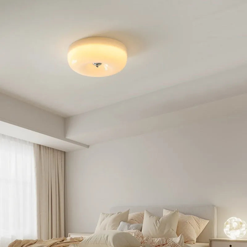 American style three-colour ceiling lamp for bedrooms in cream or white, 30cm and 40cm sizes