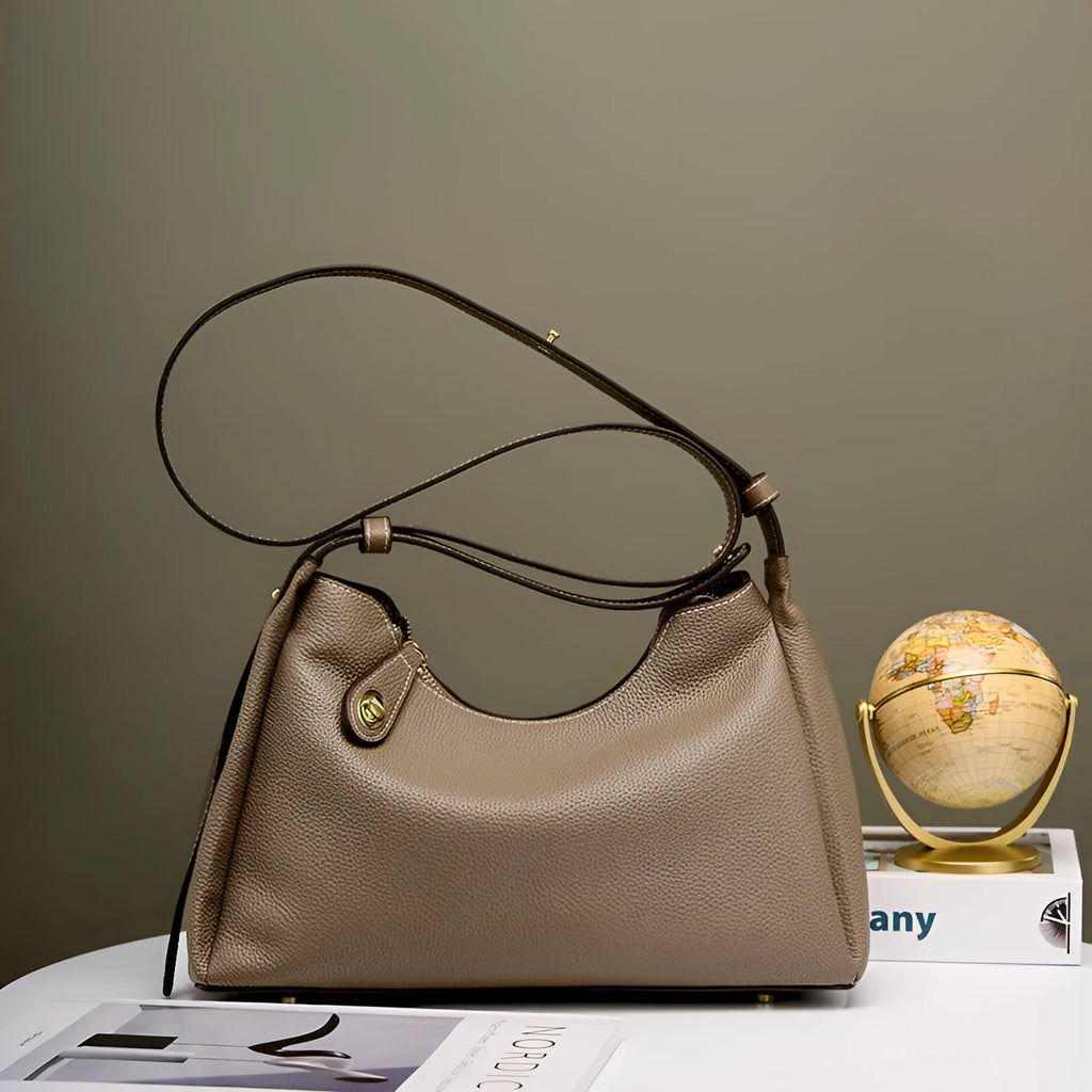 Genuine leather retro cross body shoulder bag for women with zipper and internal pockets