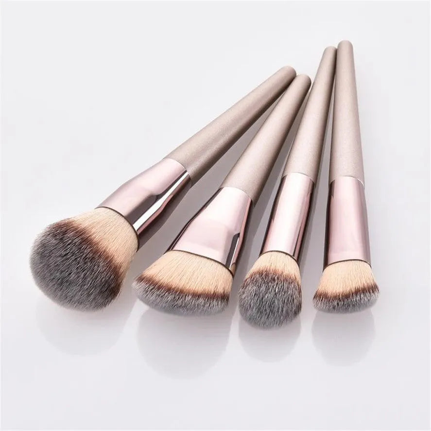 Champagne gold wooden handle foundation makeup brush kit with soft synthetic bristles