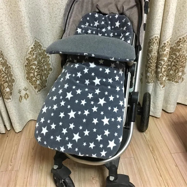 Baby stroller sleeping bag with envelope design in various colours showing lamb cashmere lining and cotton wool filling