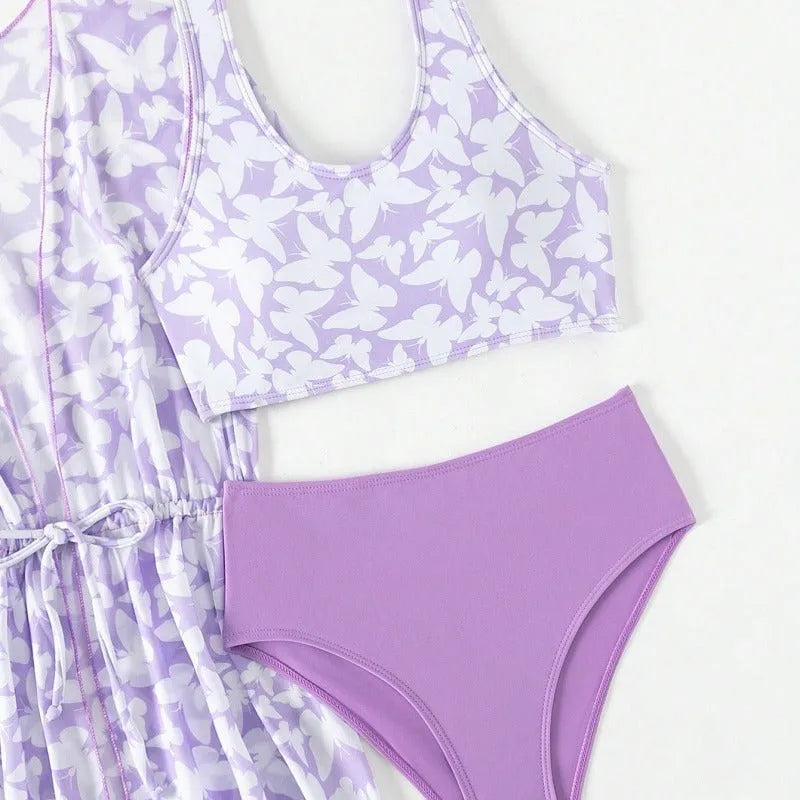 Three piece split swimsuit set for girls in colour 3218, includes coat, vest, and briefs.