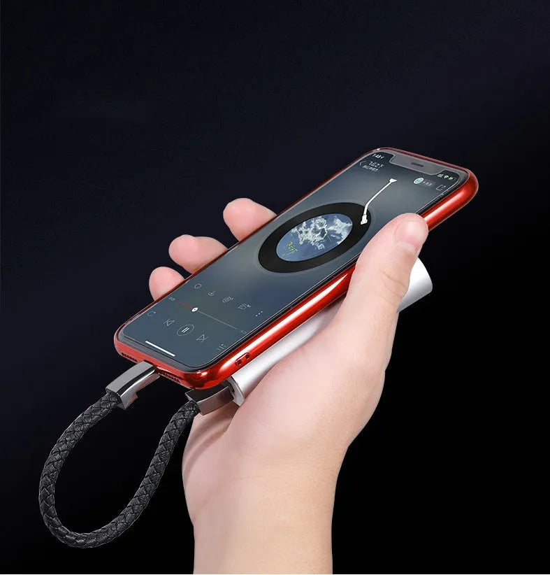 Brown double-line bracelet cable measuring 22.5cm with single USB connector in gift box