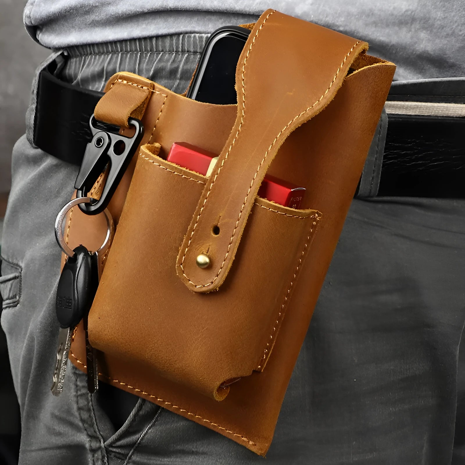 Men's retro brown leather phone hanging belt bag with car suture detailing
