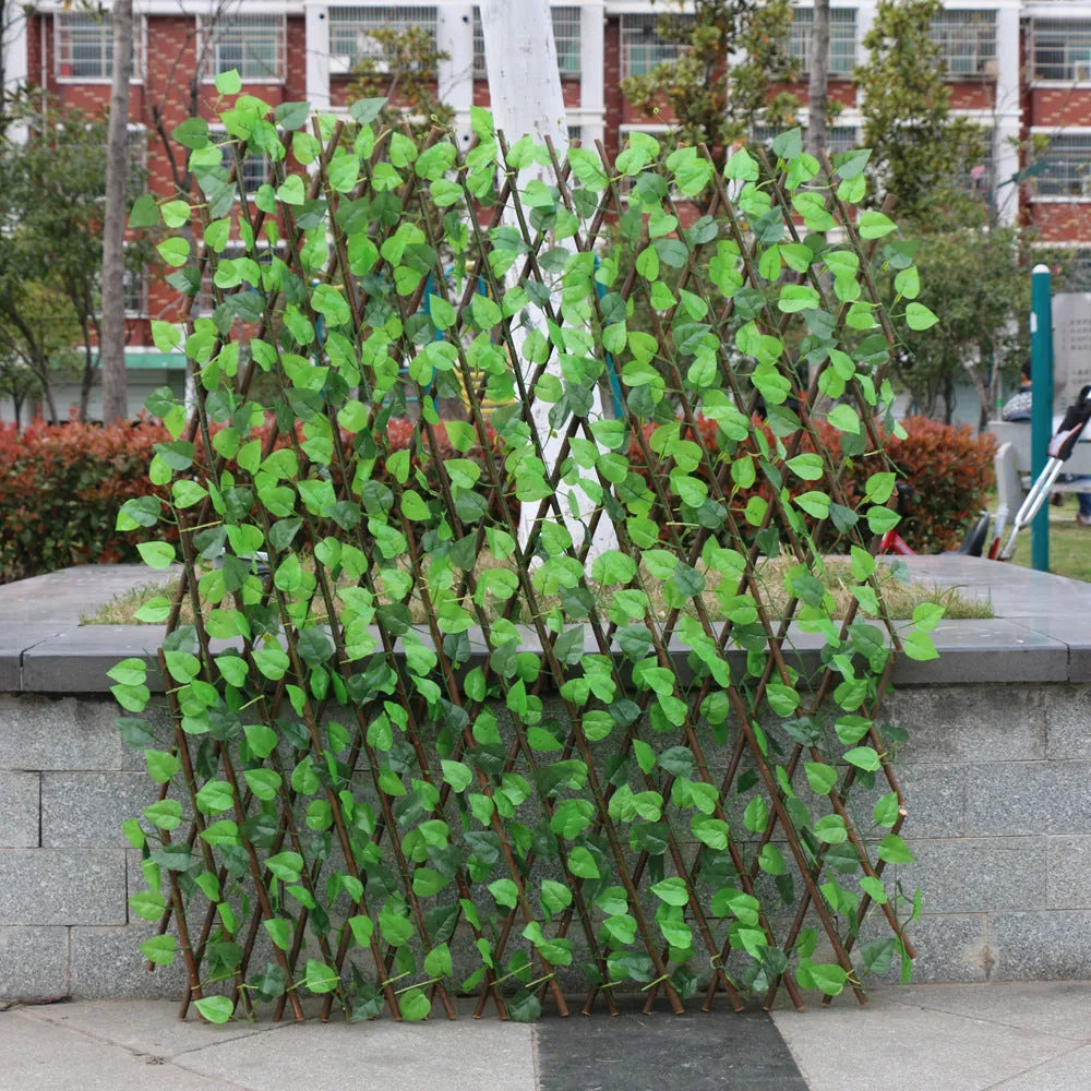 Simulation plastic outdoor wooden fence panel purely handmade in Large size for garden decoration