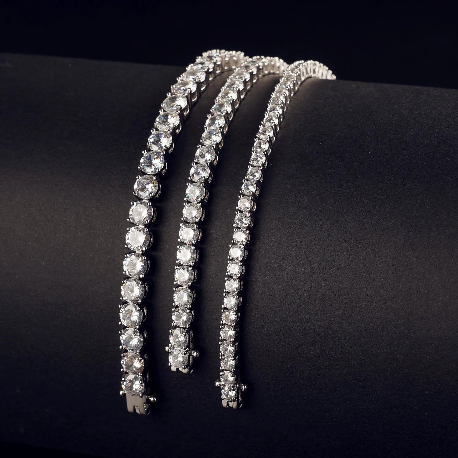 Real gold electroplated bracelet white colour on women wrist metal jewellery