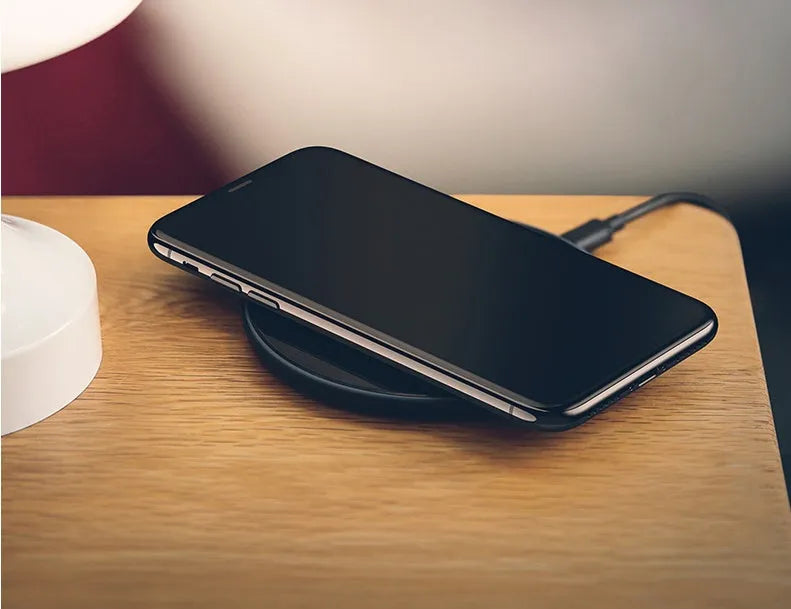 Glass disc wireless charger with LED indicator in black or white colour