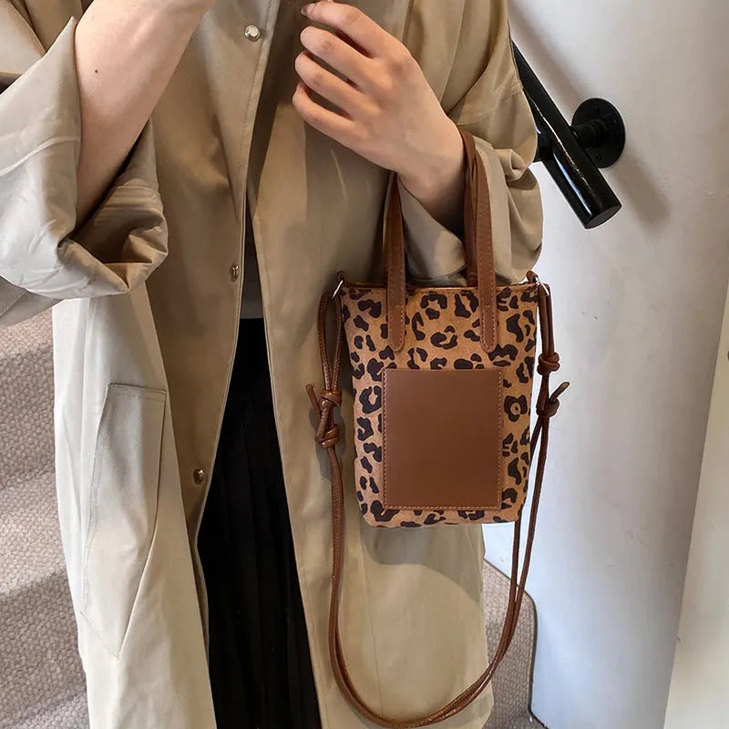 Women's retro leopard print PU crossbody bag square shape black gray brown