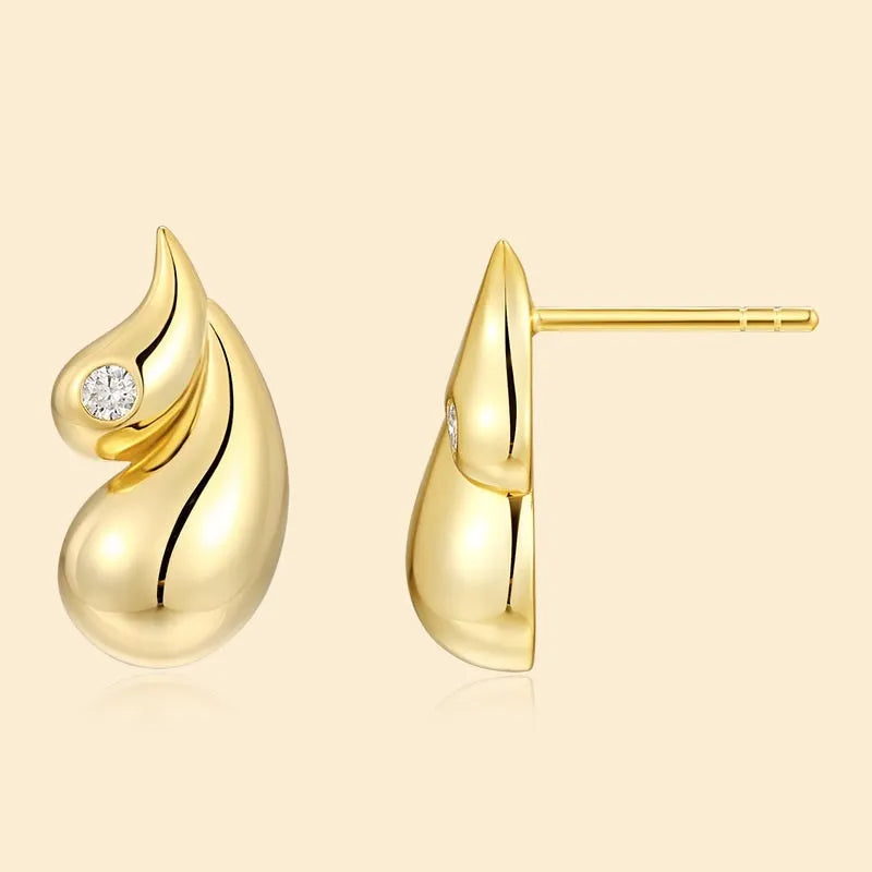 925 silver drop-shaped stud earrings with moissanite inlay, shown in 5x7mm and 2.5mm options