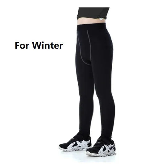 Children's sportswear set with polyester spandex athletic clothing in black and green colours