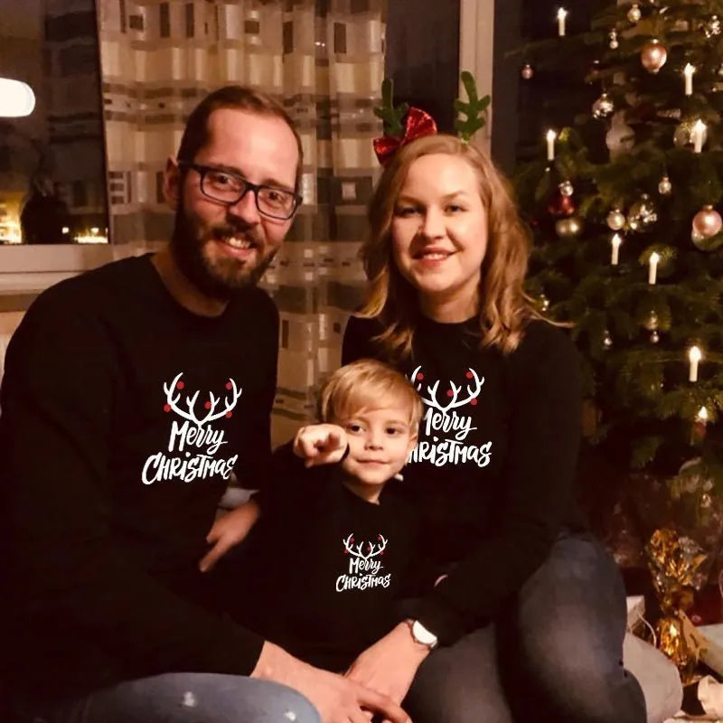 Family matching Christmas sweater pullover jumper in black and red for men women kids and babies