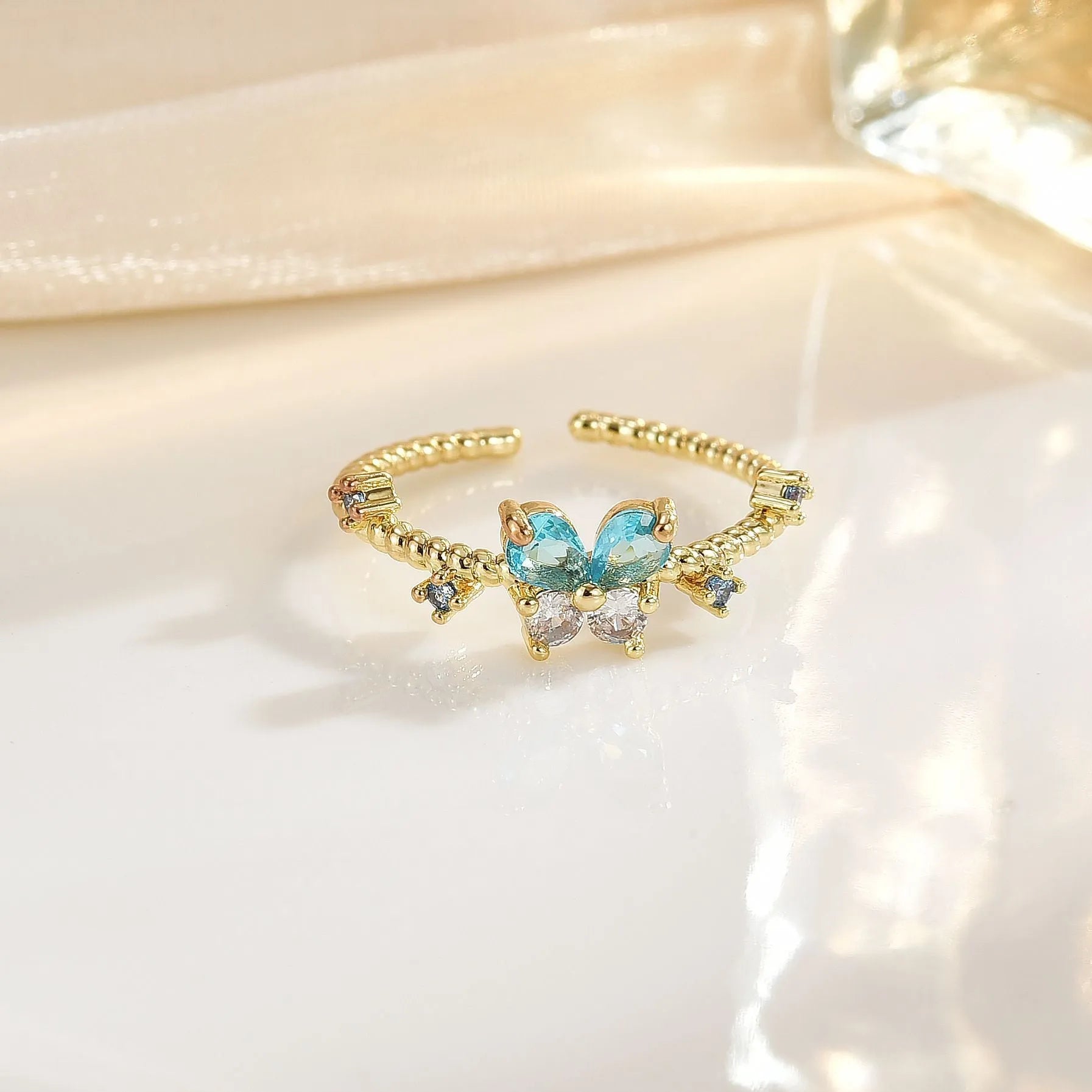 Butterfly Adjustable Ring for Women Copper Electroplated Gold Silver French Simplicity Fashionable All-match Luxury Everyday Wear Stackable Ring