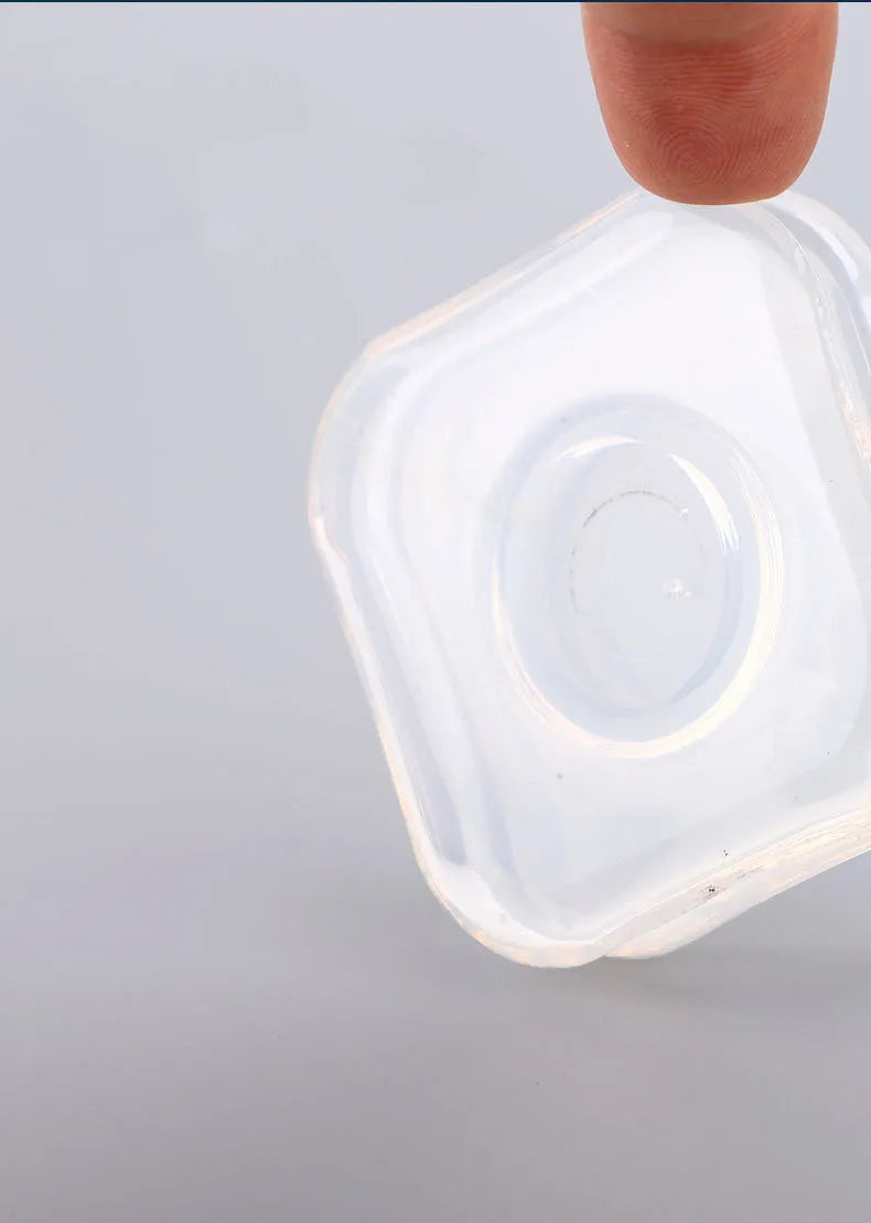 Transparent silicone nano gel adhesive pads in circular and square shapes for phone holders and organisation