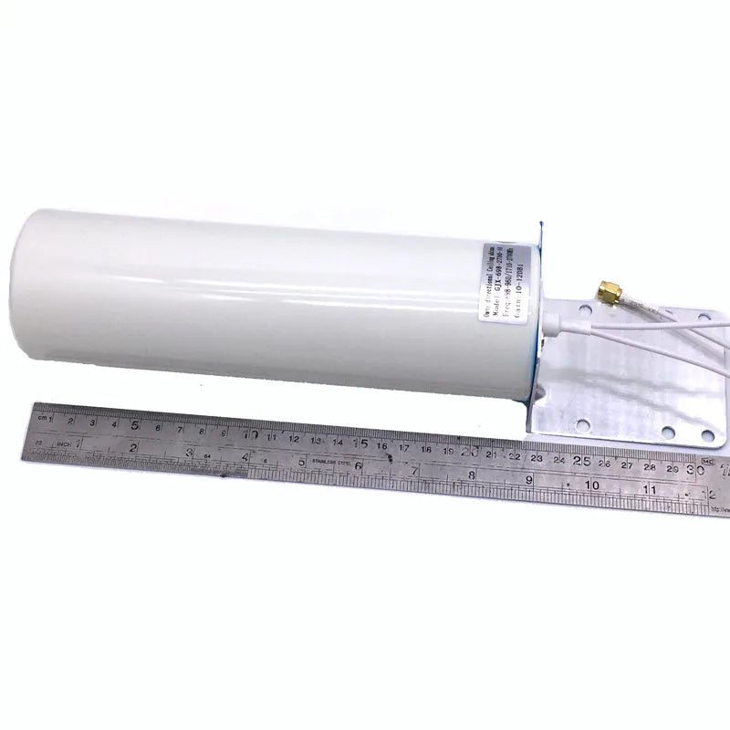 4G LTE router antenna with 12dBi gain, dual-band 698-960MHz and 1710-2700MHz, available with SMA CRC9 TS9 connectors
