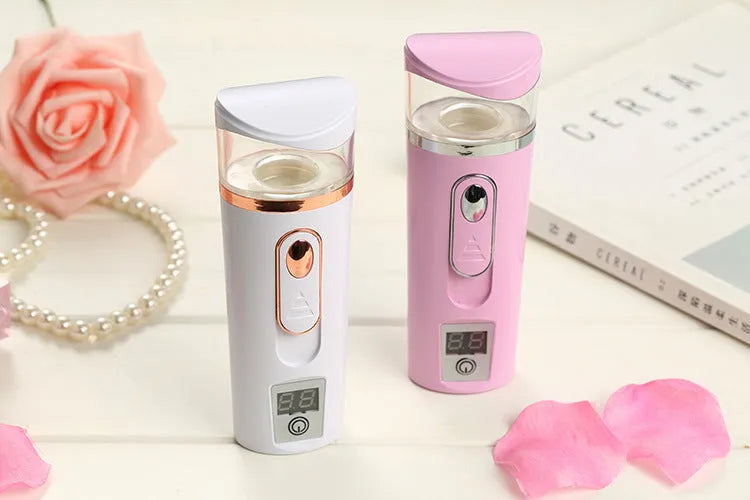 Nano spray water meter in white or pink, 35 ml capacity, 4.6 x 13.5 cm facial mist sprayer