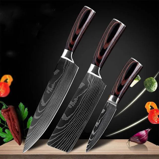Carpenter's Special kitchen knife with laser Damascus pattern blade and coloured wood handle