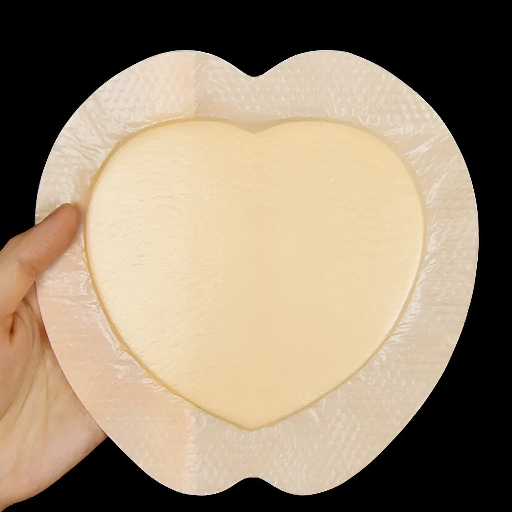 Single skin-coloured silicone gel foam bedsore prevention dressing sticker.