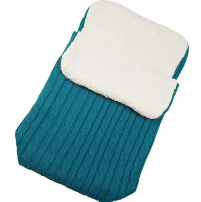 Baby stroller sleeping bag with envelope design in various colours showing lamb cashmere lining and cotton wool filling
