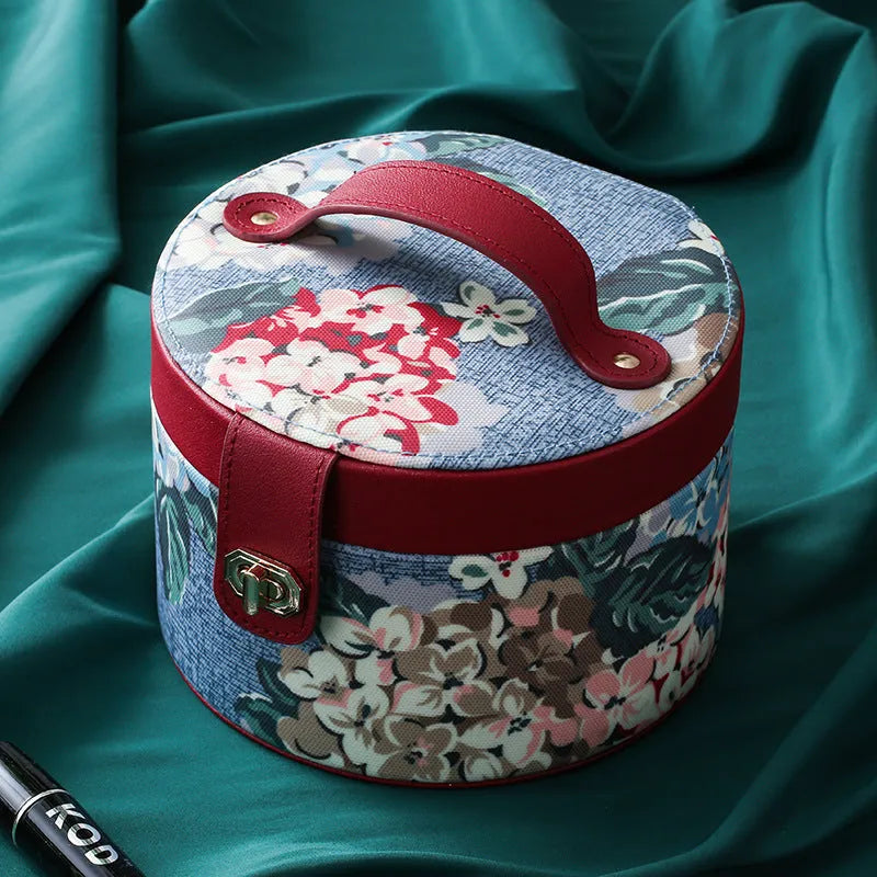 Large capacity multi-layer retro round jewelry box in leather in palace style green colour