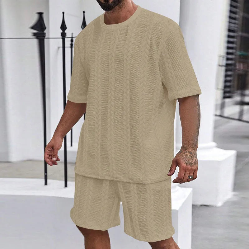 Knitted jacquard pullover and shorts set in solid colour on a mannequin