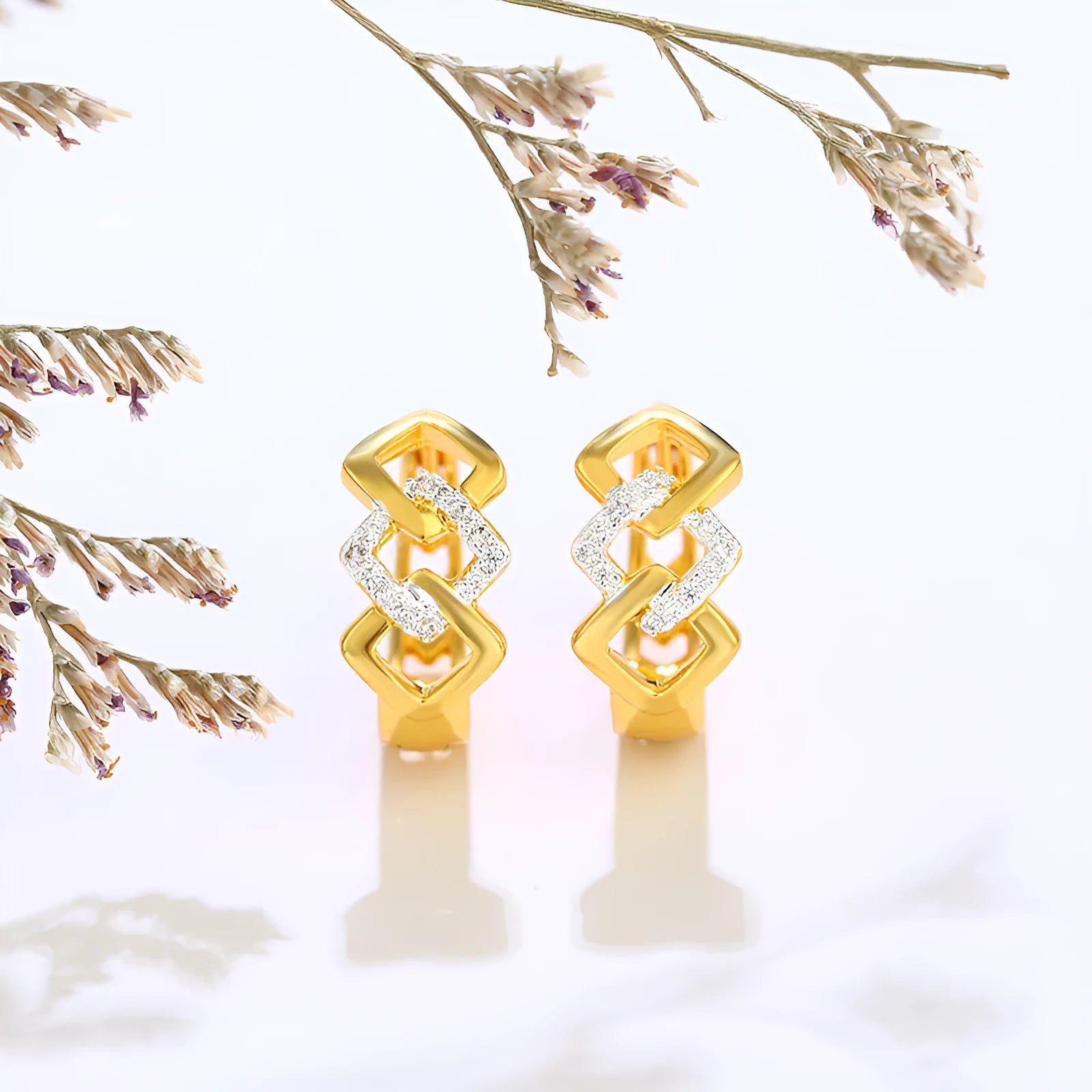 Geometric hollow-out gold-colour alloy earrings with ear clip fastening