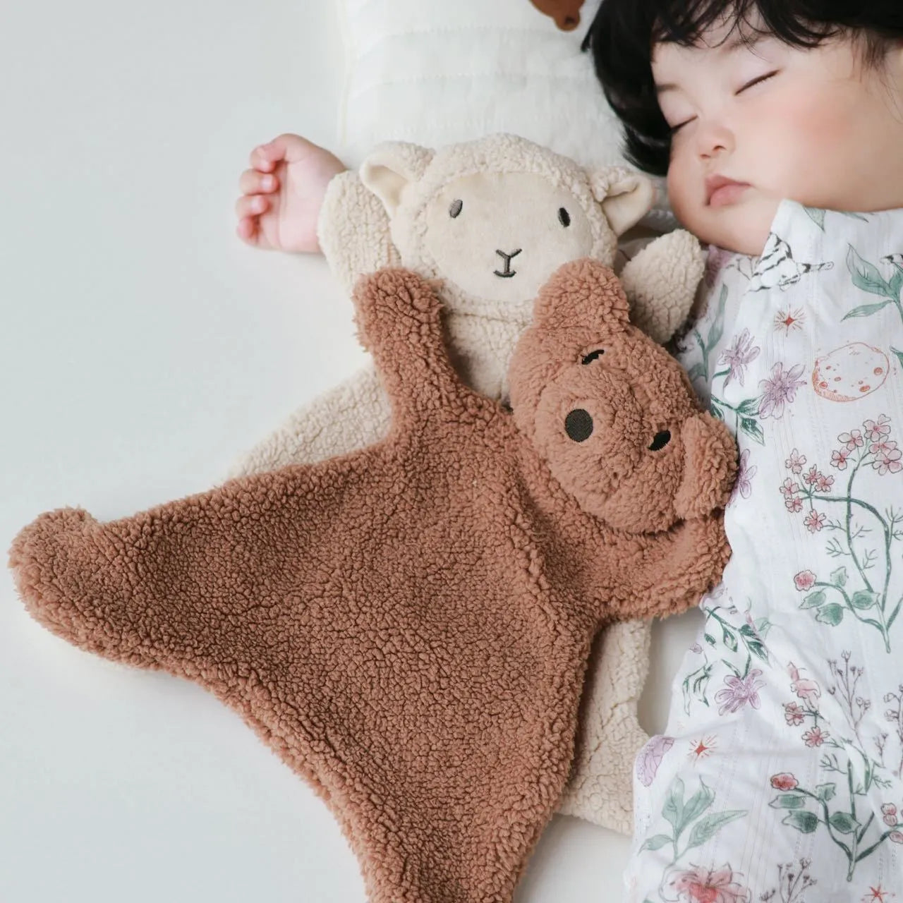Beige sheep velvet plush sleeping bear doll for infants 30x29.5cm