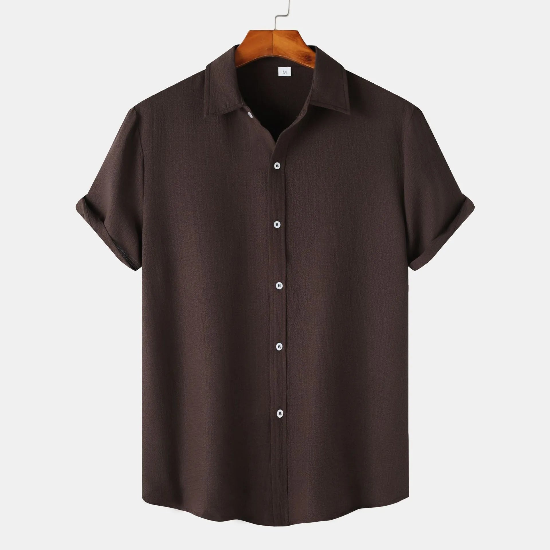 Men's casual short-sleeved polyester shirt in cardigan style showing colour options and extended sizing