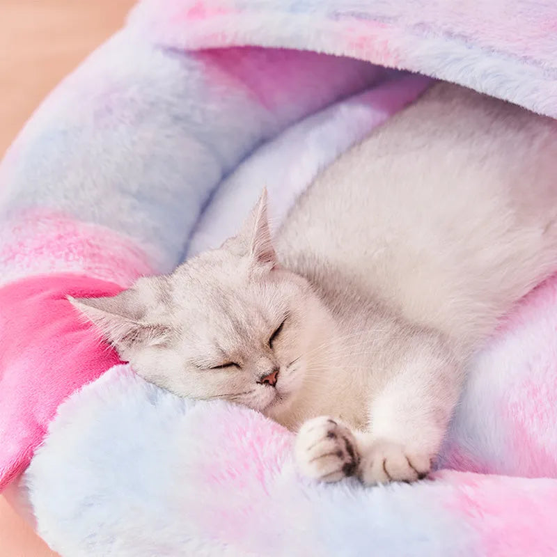 Pink plush enclosed cat bed with unicorn pattern, size S (35cm wide), for indoor pet sleep
