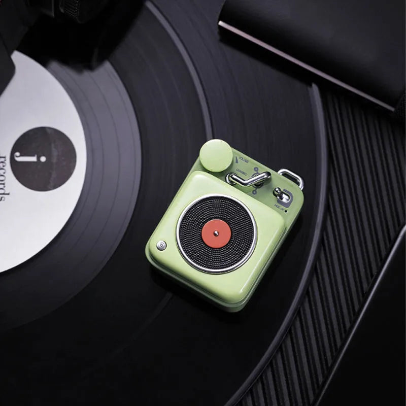 Retro mini Bluetooth speaker in blue colour, 63x47x30mm size, 3W power, 7 hours playtime