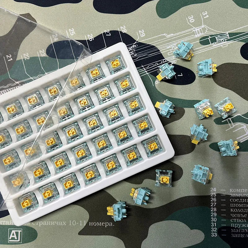 36 Sea Salt Lemon PRO colour mechanical keyboard switches with MX stems.