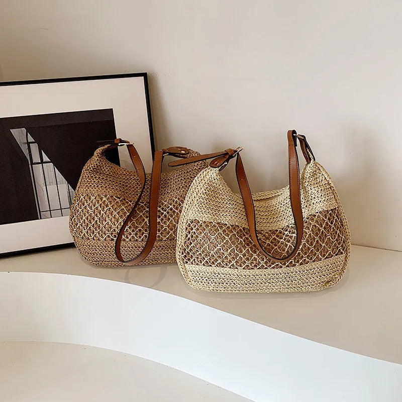 Women's casual straw cross body bag in horizontal square shape with sandwich pocket design